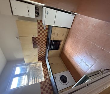 Flat 1, 21 Ashley Avenue - Photo 4