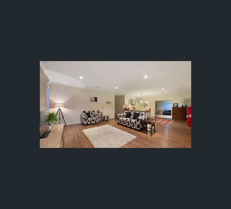 5 Peck Terrace, Williams Landing, Vic 3027 - Photo 5