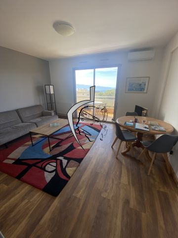 Location Appartement 2 pièces 47m² AJACCIO 20000 - Photo 5