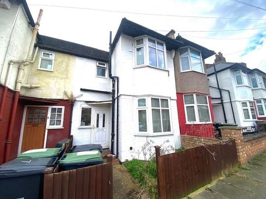 3 bedroom house to rent - Photo 1