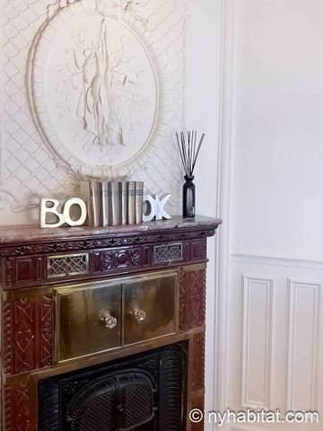 Logement à Paris, Location meublée - Photo 3