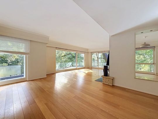 Appartement te huur - Foto 1