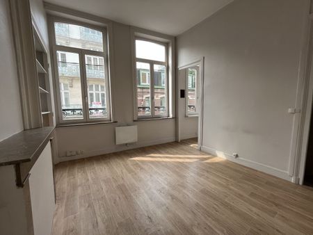 Location Appartement 2 pièces 35m² LILLE 59000 - Photo 3
