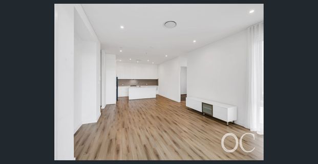 Open the door on effortless Everard Park living - Photo 1