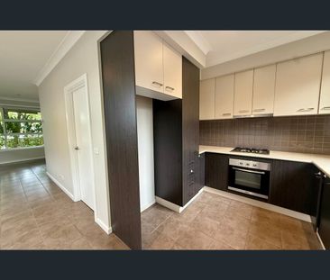 220 Windrock Avenue, Craigieburn, Vic 3064 - Photo 4