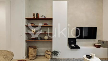 Barcelona Capital, Catalonia 08003 - Photo 5