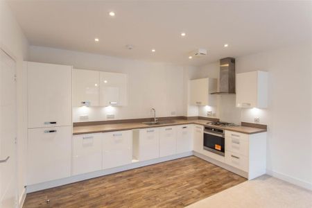 2 bedroom apartment to rent - Photo 4