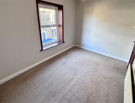 2 Bedroom Semi Detached To Let - Photo 5