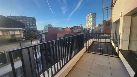 Gerenoveerd 3-slpkr appartement + ruim terras| Antwerpen-Centrum - Photo 4