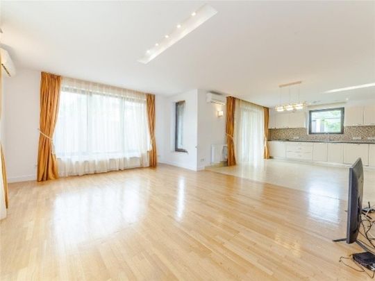 Compound villa - Fotografie 1