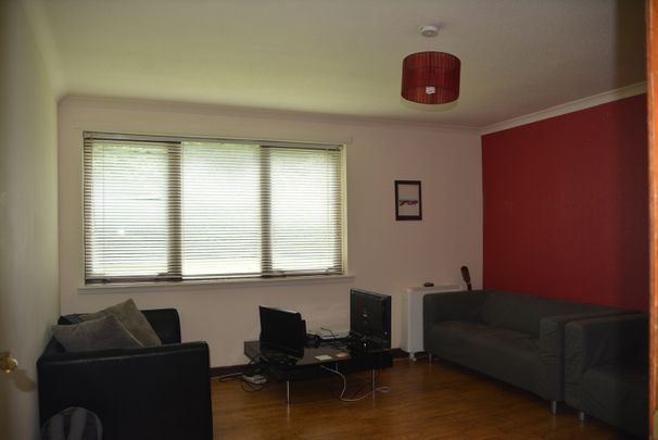 2 Bed Flat, Plantation Park Gardens, G51 - Photo 1