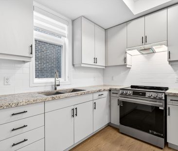 For Lease - 3201 Sixth Line Unit# Unit 2, Oakville, Ontario - Photo 2