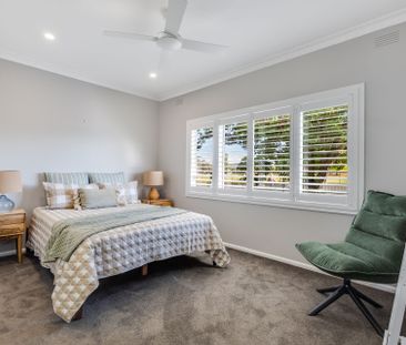 Beautifully Fully Furnished Hidden Gem in Central Lavington - Photo 4