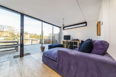 Thames Street, Hampton, TW12 - Photo 2