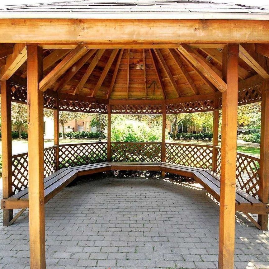 For Lease - 55 Elm Drive Drive Unit# 1713, Mississauga, Ontario - Photo 1