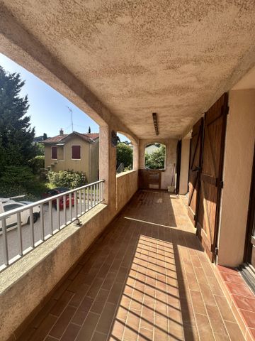Location / Appartement T3 - Photo 3