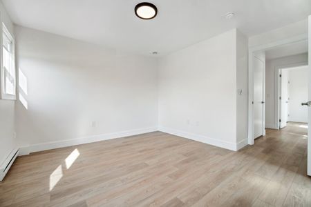 FOR RENT – 55 Main Avenue, APT #1, Halifax, Nova Scotia - Photo 4