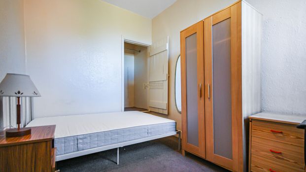 19 Wallace Road - Photo 1