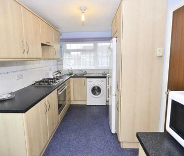 2 bedroom semi-detached bungalow to rent - Photo 1