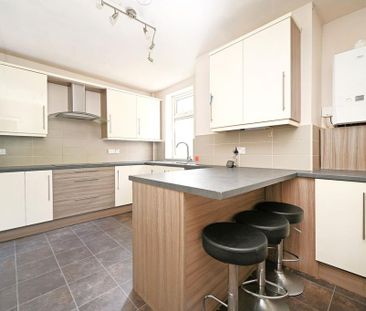 8 bedroom house share to rent - Photo 4