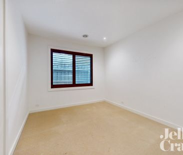 2/41 Orange Street, Bentleigh East - Photo 2