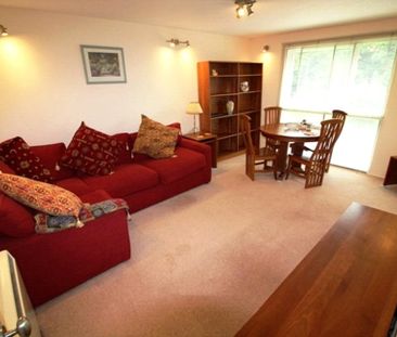 Trafalgar Court, Southcote Road, Reading, Berkshire, RG30 - Photo 1