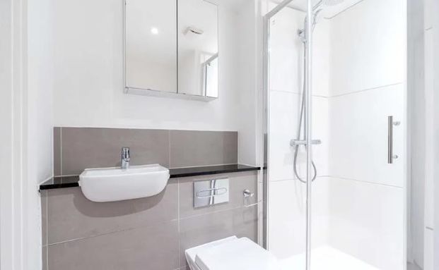 Coldharbour Lane, London SW9 - Photo 1