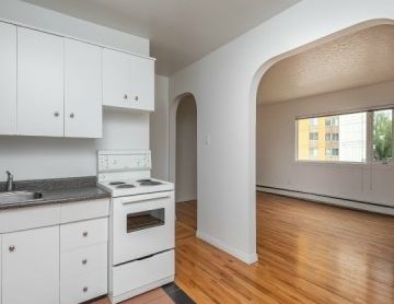 Westgate | 9928 114 St, Edmonton - Photo 1