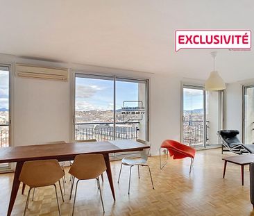 Location Appartement 4 pièces Meublé 90m² MARSEILLE 1er - Photo 3