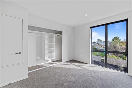 29 Bampton Street, Burwood - Photo 2