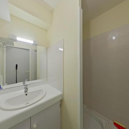 Location Appartement 1 pièce 23m² POITIERS 86000 - Photo 3