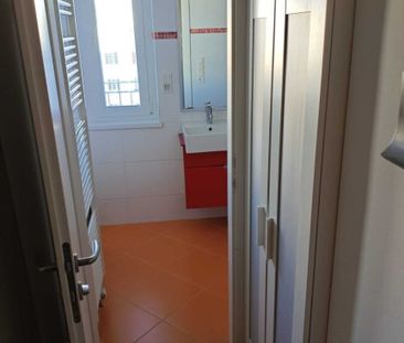 "4. BEZIRK - Moderne 2 Zimmer Wohnung mit großem Balkon und Weitblick" - Photo 1