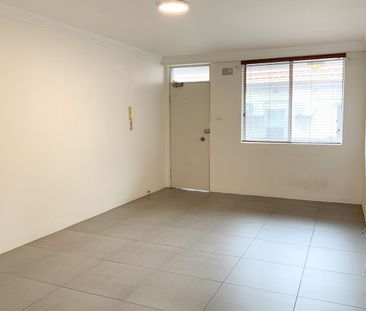 6/104 Alice Street, Newtown, NSW 2042 - Photo 4