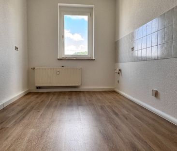 *** Renovierte 2-Raumwohnung im Zentrum | Dachgeschoss *** - Photo 4