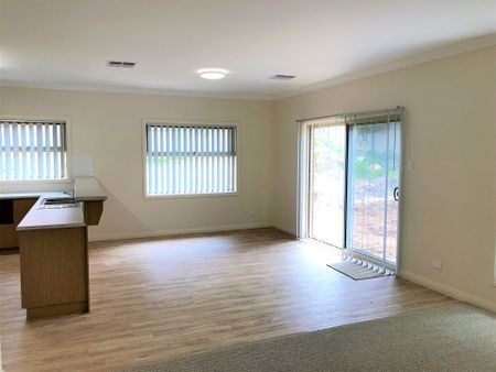 Beautifully Finished and Superbly Appointed Family Home! - Photo 2