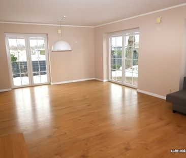 Ein ansprechendes Doppelhaus in ruhiger Lage mit großzügiger Terras... - Photo 3