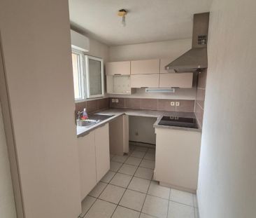 Location Appartement 3 pièces 73m² DRAGUIGNAN 83300 - Photo 2