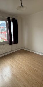Location Appartement 3 pièces 63m² LILLE 59000 - Photo 4