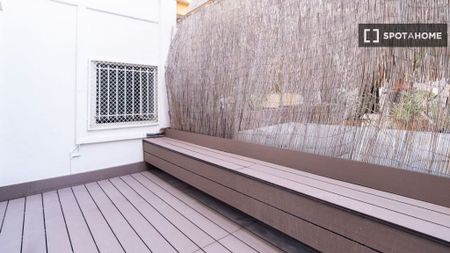 2 room luxury Flat for rent in Valencia, Spain - Photo 4