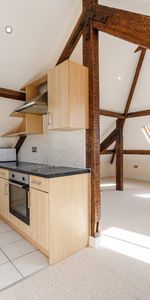2 bedroom apartment to rent - Photo 4