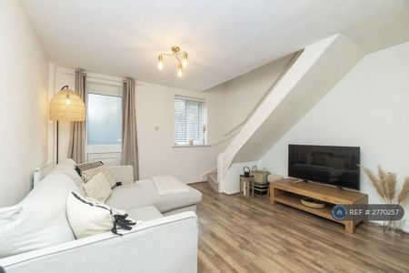 1 bedroom terraced house to rent - Photo 3