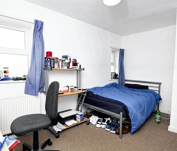 Hill Park Crescent, Apt 1, Plymouth - Photo 2