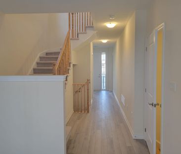 For Lease - 128 Sanders Road, Erin, Ontario - Photo 6