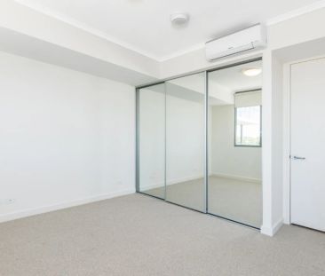 Stunning Richmond Quarter Apartment - Photo 4