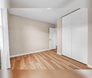 4 Bed 2 Bath Duplex North Edmonton For Rent - Photo 2