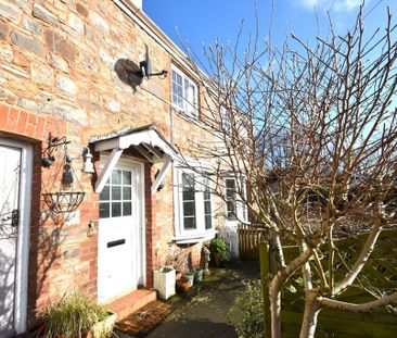 2 bedroom terraced house to rent - Photo 3