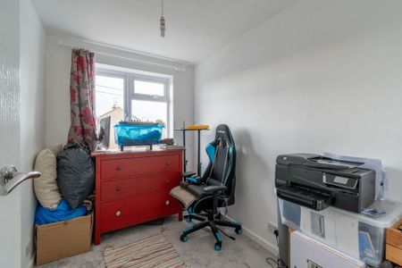 3 bedroom terraced house to rent - Photo 4