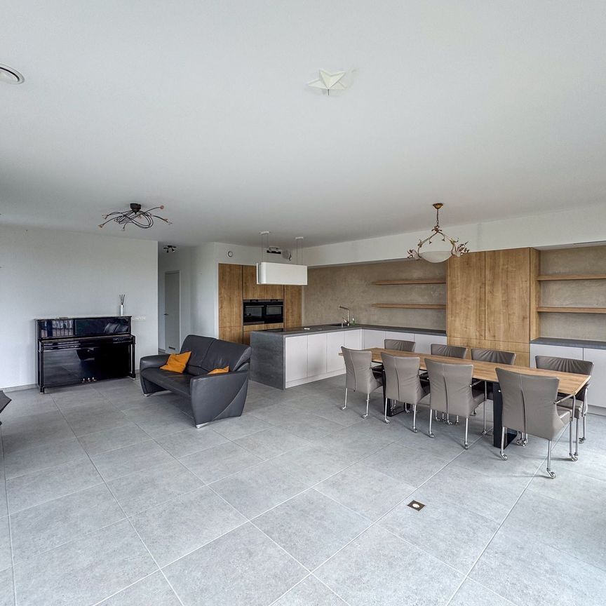Appartement te huur in Mortsel met 1 slaapkamer - foto 1