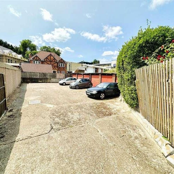 Coombe Road, Croydon, CR0 - Photo 1