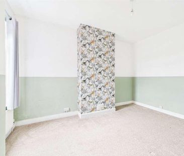 Manchester Road, Kearsley, Bolton, Greater Manchester, BL4 - Photo 3